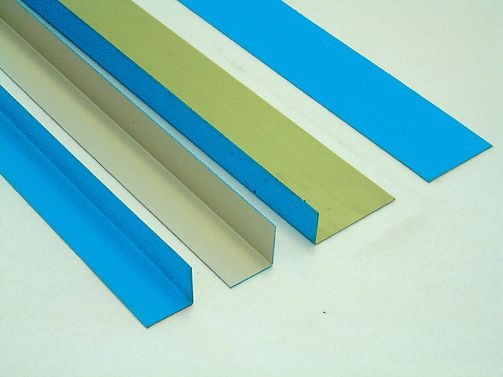 Blechwinkel 10 x 5 cm aussenbeschichtet 2 m lang Blechwinkel 10 x 5 cm aussenbeschichtet 2 m lang
